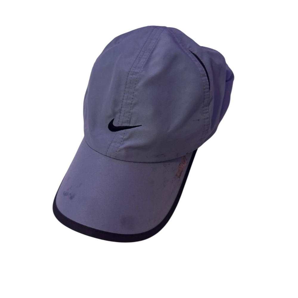 Nike one size fits most blue hat with black colored accents great for work!
